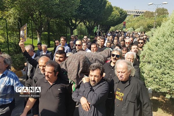 مراسم تشییع پیکر مرحوم «حسین عرفانی »