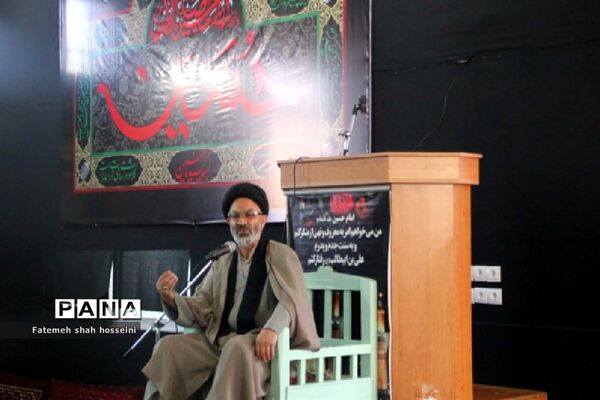 برگزاری مراسم  شیرخوارگان حسینی در شهرستان فیروزکوه