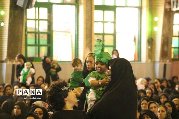 همایش شیرخوارگان حسینی در حسینیه ثارالله قائم شهر