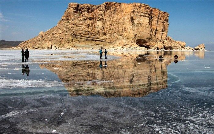 از تخلیه 2 روستای در اطراف دریاچه ارومیه  تا مهار ریزگردهای نمکی