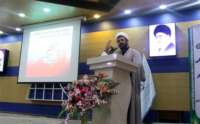 استاد حوزه و دانشگاه تبریز: برای رسیدن به استقلال علمی باید آزاد اندیشی داشته باشیم