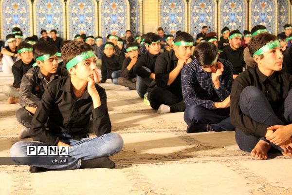 حضور پرشور دانش‌آموزان استان کهگیلویه و بویراحمد در سوگواره‌ «احلی‌من‌العسل»