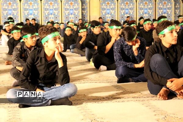 حضور پرشور دانش‌آموزان استان کهگیلویه و بویراحمد در سوگواره‌ «احلی‌من‌العسل»