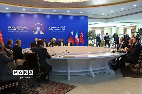 اجلاس سه جانبه روسای جمهور ایران، روسیه و ترکیه