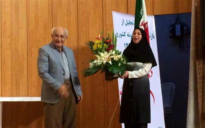 بازنشستگان نمونه از سوی صندوق بازنشستگی کشوری استان  قزوین تجلیل شدند