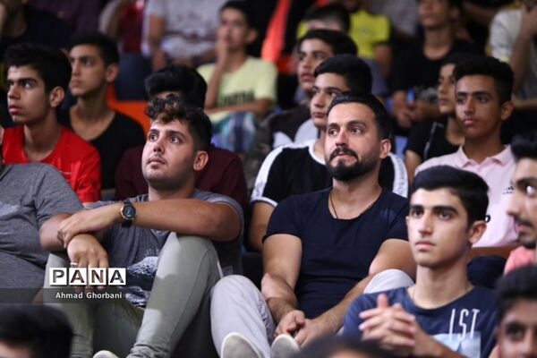 بازی فوتسال تیم‌های شهروند ساری و سوهان محمد سیمای قم