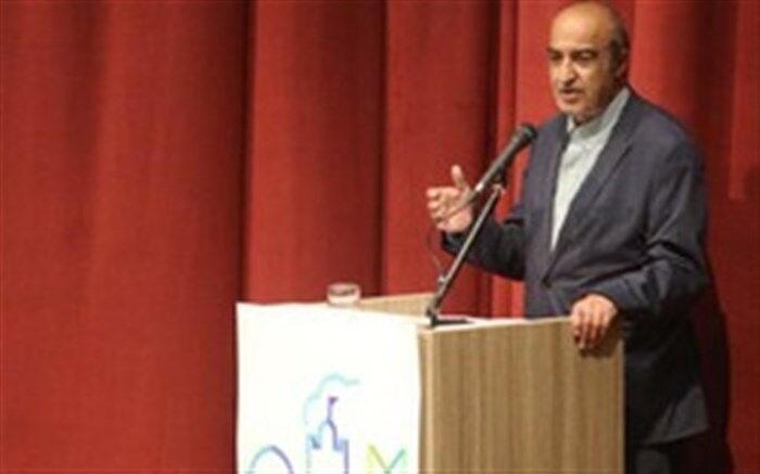 معلم فکور جایگزین معلم نهضت سواد آموزی شود