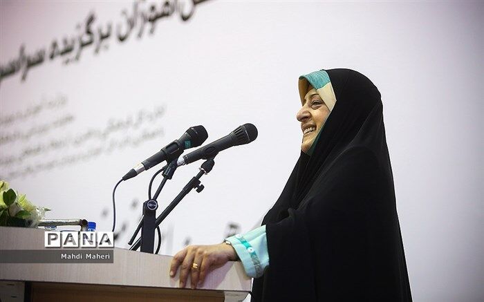۷۰ درصد صنایع دستی کشور توسط زنان تولید می شود