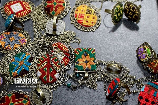 نمایشگاه هفته فرهنگی بلوچ