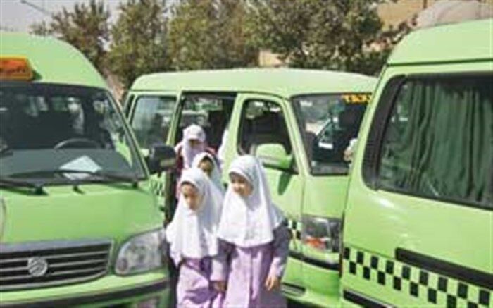 معاون خدمات شهری شهرداری همدان: ساماندهی 1500 خودرو سرویس مدرسه در شهر همدان