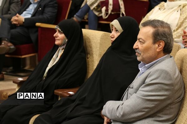 مراسم تجلیل از افتخار آفرین های کنکور 1397 و المپیاد های 2018