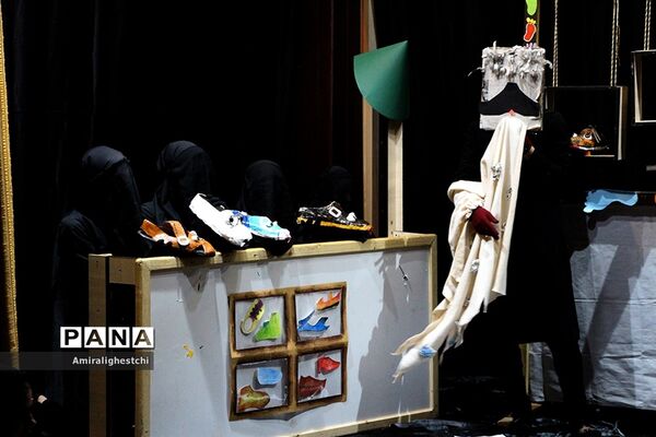 نمایش عروسکی ورود ممنوع  برگزار شد