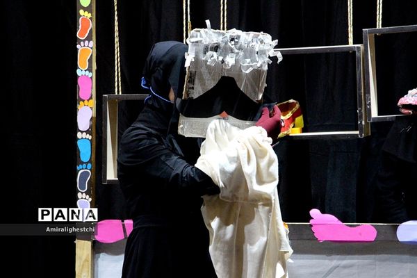 نمایش عروسکی ورود ممنوع  برگزار شد