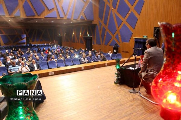 دهمین سوگواره ادبی بغض واژه