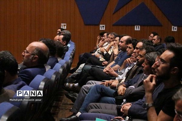 دهمین سوگواره ادبی بغض واژه