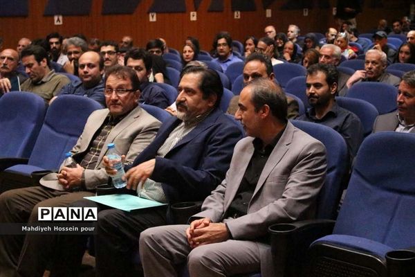 دهمین سوگواره ادبی بغض واژه