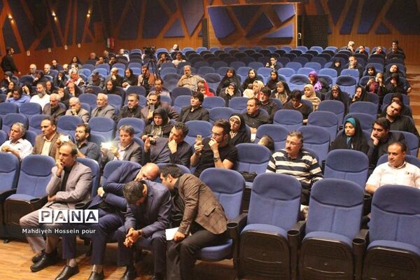 دهمین سوگواره ادبی بغض واژه