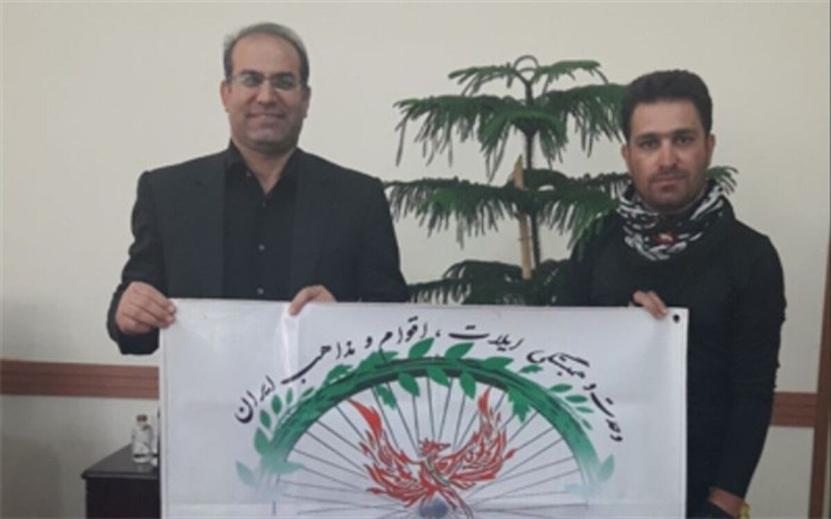 دیدار دوچرخه سوار مروج پیام وحدت با مدیرکل آموزش و پرورش استان همدان
