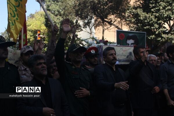 تشییع پیکر مطهر  ۹ شهید گمنام دفاع مقدس در تبریز