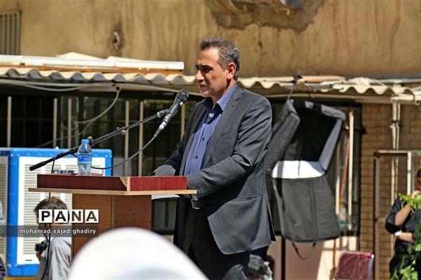 تشییع و بزرگداشت شهدای فرهنگی و دانش آموز