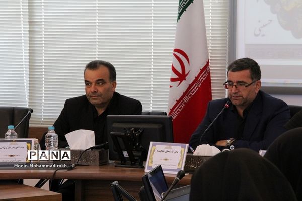 نشست خبری مدیر کل آموزش و پرورش خراسان رضوی به مناسبت آغاز سال تحصیلی