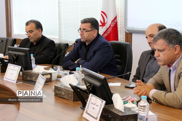 نشست خبری مدیر کل آموزش و پرورش خراسان رضوی به مناسبت آغاز سال تحصیلی