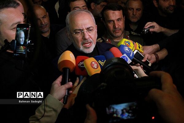 افتتاح نمایشگاه اسناد نقش وزارت امور خارجه در دفاع مقدس