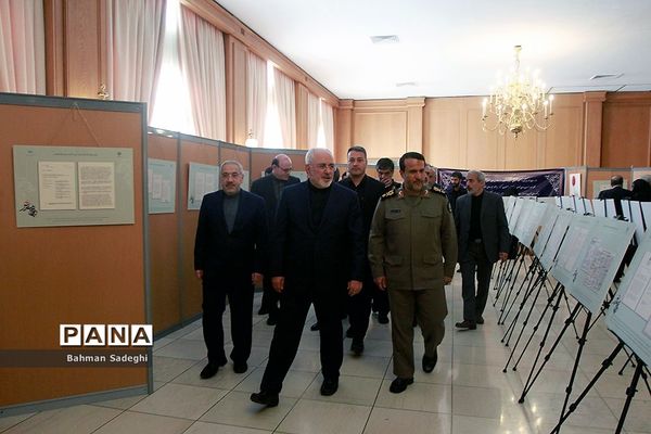 افتتاح نمایشگاه اسناد نقش وزارت امور خارجه در دفاع مقدس