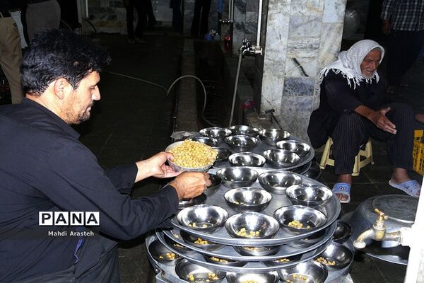 پخت بزباش غذای نذری شهرستان خوسف خراسان جنوبی