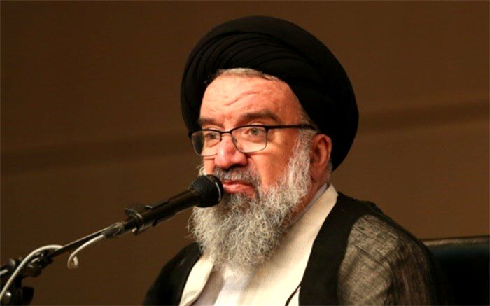 آیت الله خاتمی: سیدالشهدا متعلق به جناح خاصی نیست