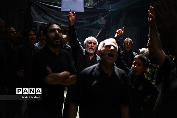 سوگواری تاسوعای حسینی در بازار  تهران