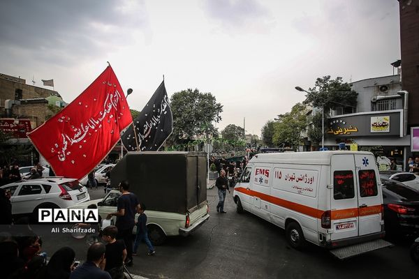 سوگواری تاسوعای حسینی در خیابان گرگان تهران