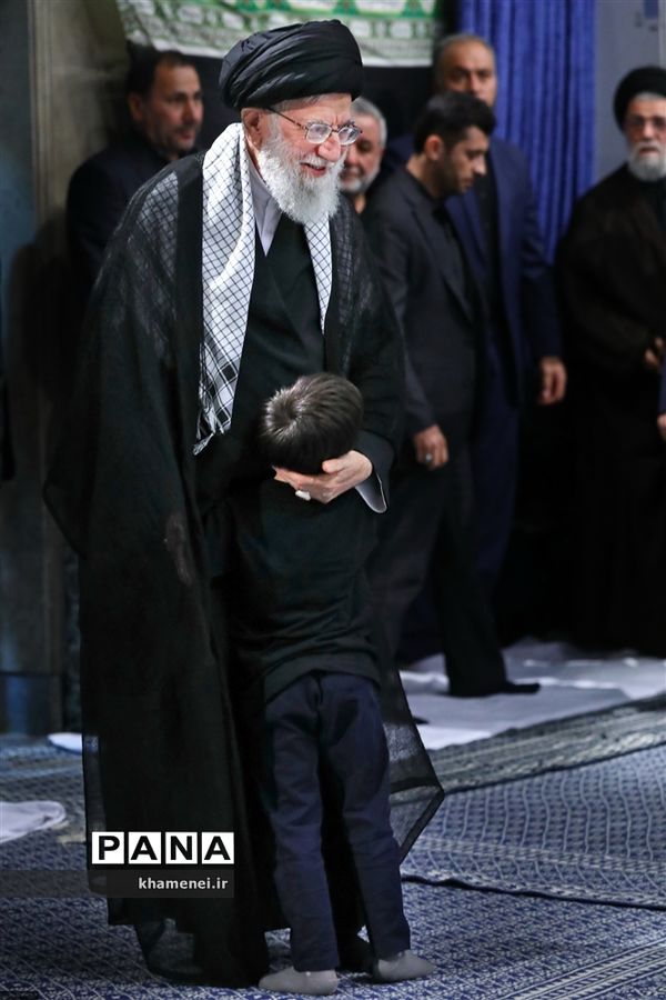 چهارمین شب عزاداری ایام محرم ۱۴۴۰ در حسینیه امام خمینی