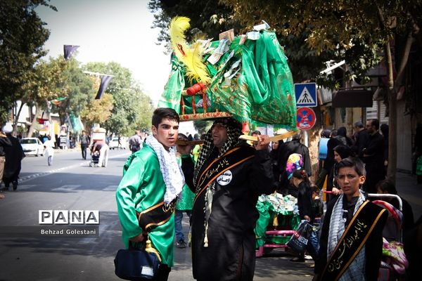 نماز ظهر عاشورا در ارومیه