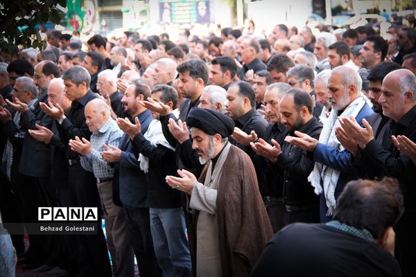 نماز ظهر عاشورا در ارومیه