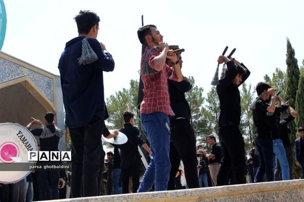 عاشورای حسینی در میدان شهدا ی گمنام یزد