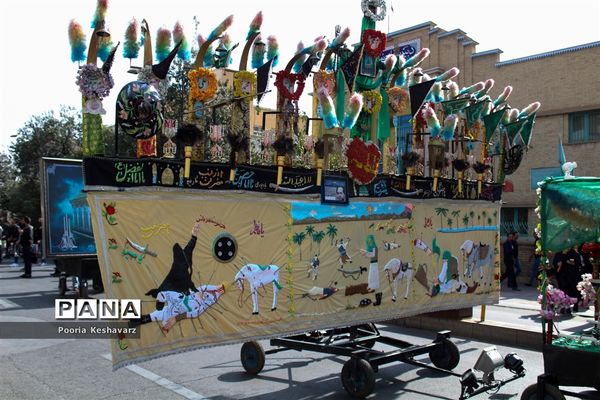 عزاداری روز عاشورا در شیراز