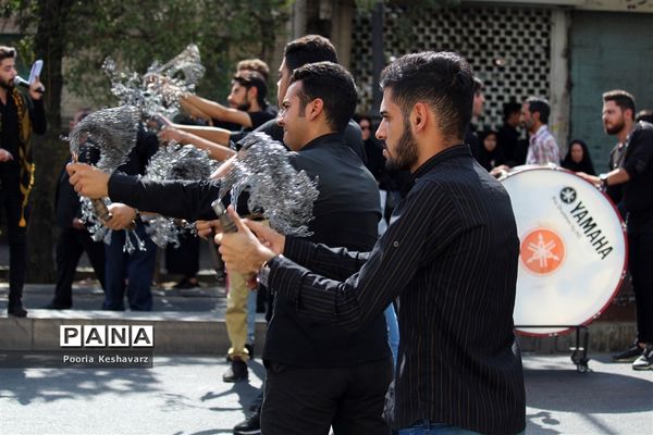 عزاداری روز عاشورا در شیراز