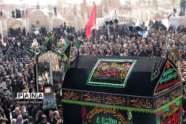 مراسم نخل گردانی در شهرستان خوسف