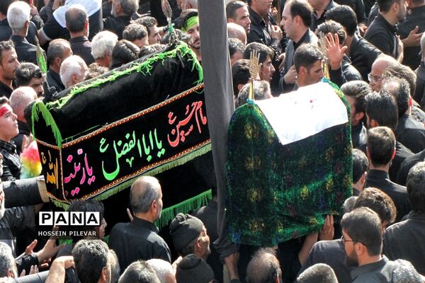 مراسم نخل گردانی در شهرستان خوسف
