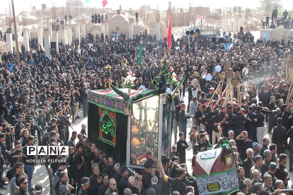 مراسم نخل گردانی در شهرستان خوسف