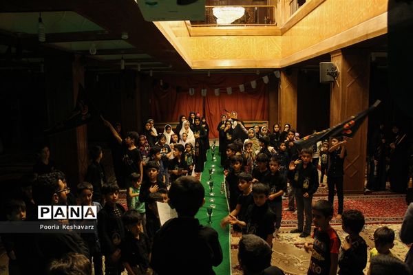 شام غریبان در حرم مطهر شاهچراغ(ع)