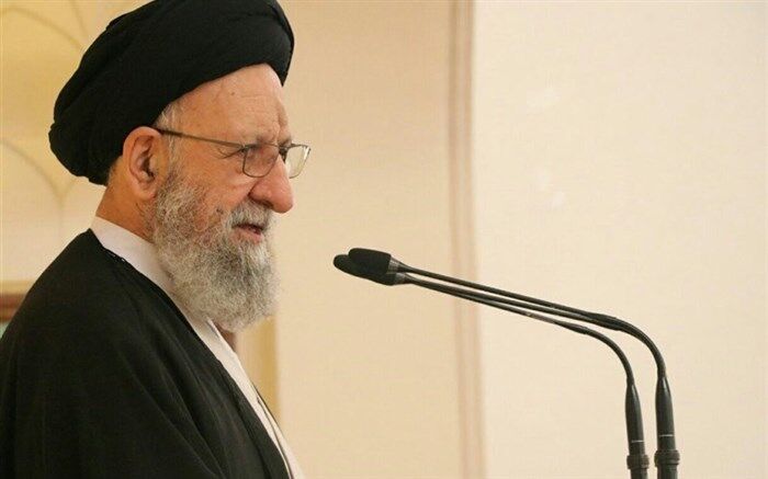 معلمان، شاگردان خود را برای نیاز آینده کشور تربیت کنند