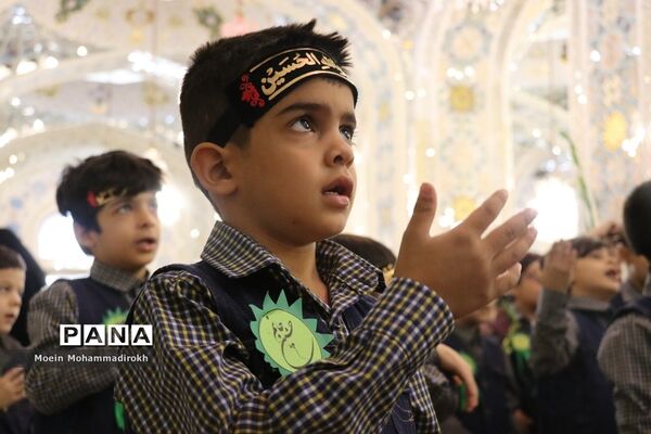 روز شکوفه‌ها در حرم مطهر رضوی