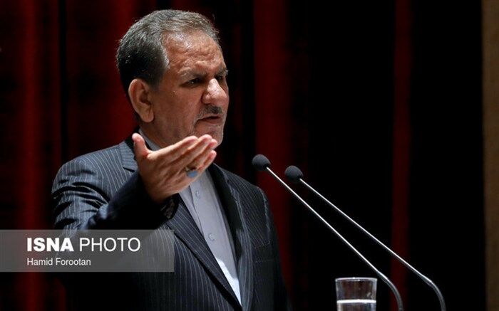 جهانگیری :‌ ۳۰ درصد رسوب کالا در انبارهای گمرک وجود دارد