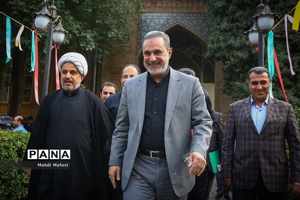 نشست خبری  وزیر آموزش و پرورش