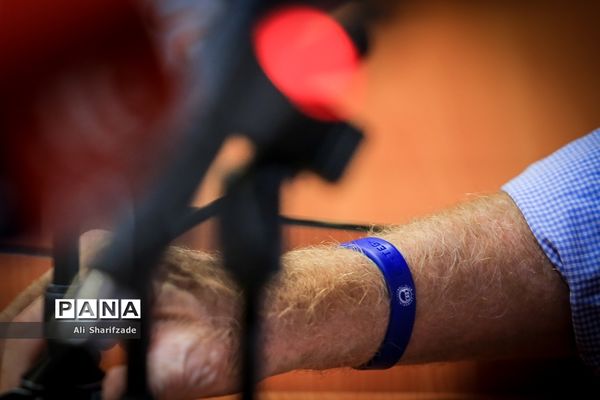 نشست خبری داربی ۸۸