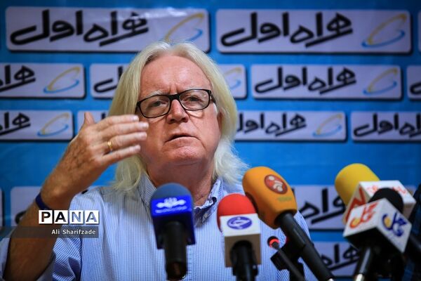 نشست خبری داربی ۸۸