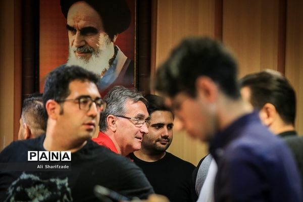 نشست خبری داربی ۸۸