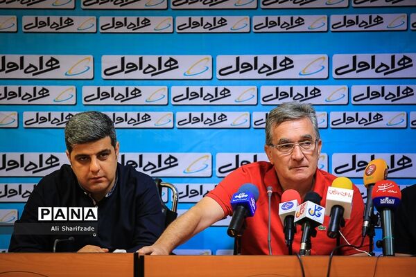 نشست خبری داربی ۸۸